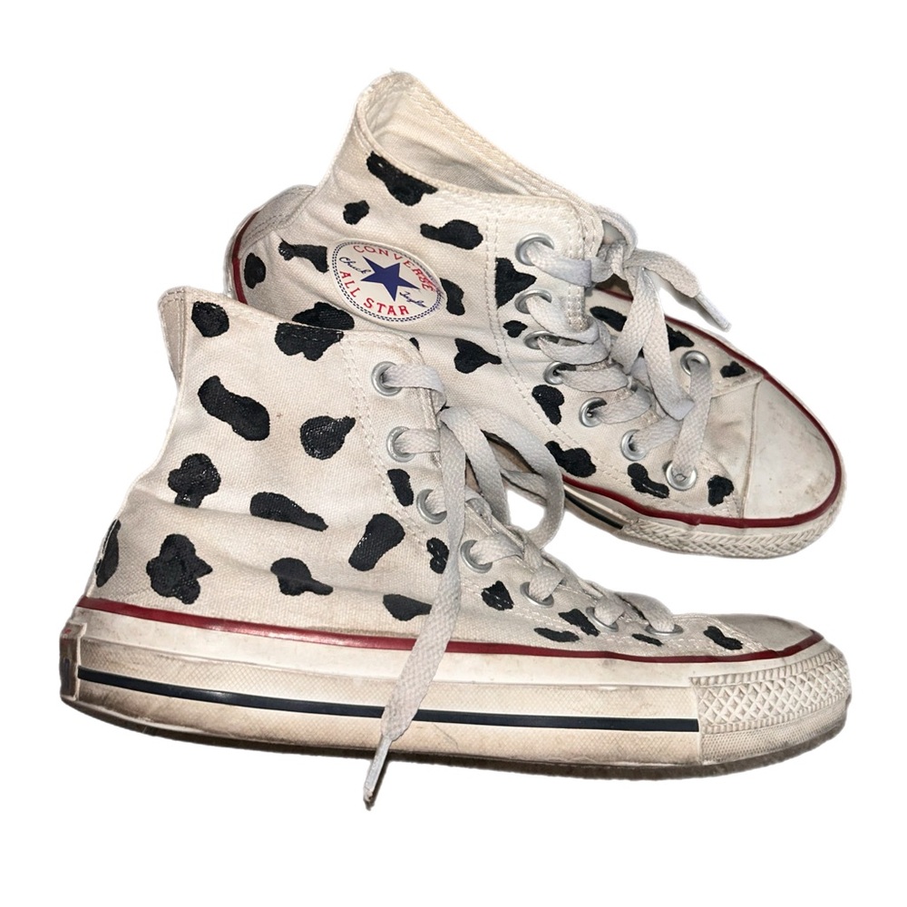 Cow Print Converse🖤
